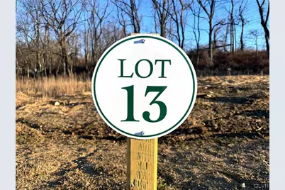 2612 Saddleback Lane, Lower Saucon Township, PA 18015 - Photo 2