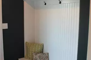 2010 Sunrise Dr, Springfield Twp, PA 18036 - Photo 12