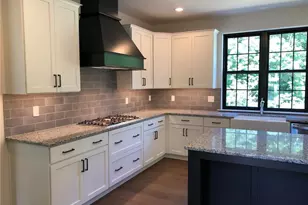 2034 Sunrise Dr, Springfield Twp, PA 18036 - Photo 2