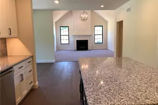 2034 Sunrise Dr, Springfield Twp, PA 18036 - Photo 4