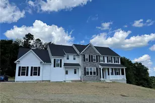 2046 Sunrise Dr, Springfield Twp, PA 18036 - Photo 22