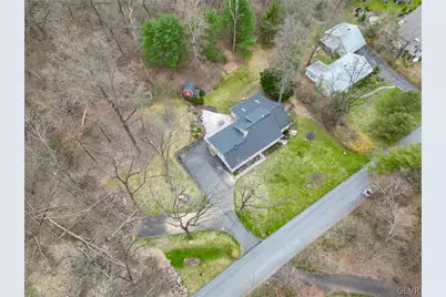 1500 Gable Drive, Lower Milford Township, PA 18036 - Photo 4