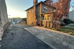 516 N 2nd St, Allentown City, PA 18102 - Photo 4