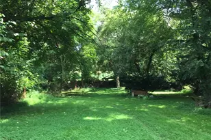 335 Berger Rd, Glendon, PA 18042 - Photo 2