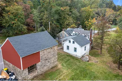 6709 Mountain Road, Lower Macungie Twp, PA 18062 - Photo 24