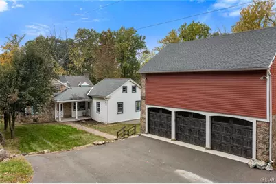 6709 Mountain Road, Lower Macungie Twp, PA 18062 - Photo 22