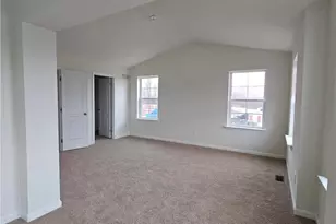 625 Fountain Vw Cir, Upper Macungie Township, PA 18104 - Photo 12