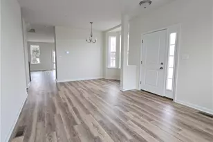 625 Fountain Vw Cir, Upper Macungie Township, PA 18104 - Photo 6