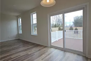 625 Fountain Vw Cir, Upper Macungie Township, PA 18104 - Photo 10