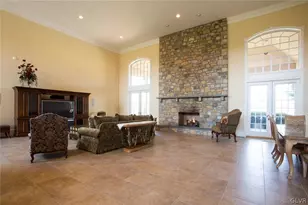 433 Little Creek Dr, Lower Nazareth Twp, PA 18064 - Photo 2
