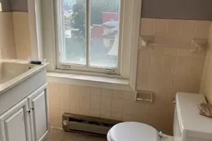 900 Mahantongo St, Pottsville, PA 17901 - Photo 8