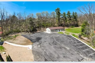 65 E Lizard Creek Road, East Penn Twp, PA 18235 - Photo 6