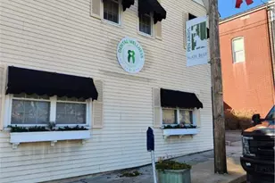 225 S Robinson Ave, Pen Argyl Boro, PA 18072 - Photo 1