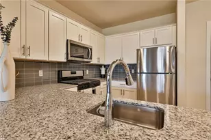 100 Aviv, Upper Macungie Township, PA 18051 - Photo 26