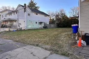 311 N Hyde Park St, Lackawanna, PA 18504 - Photo 6