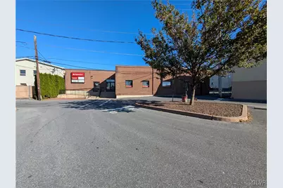 24 W 21st Street #2nd Floor, Northampton Boro, PA 18067 - Photo 6