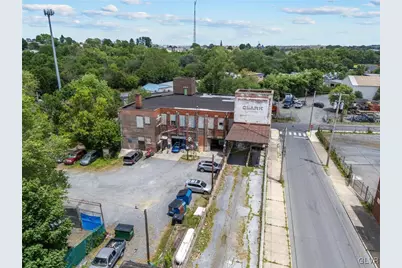 365 Whitehall Street, Allentown, PA 18102 - Photo 2
