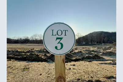 2600 Saddleback Lane, Upper Saucon Township, PA 18015 - Photo 2