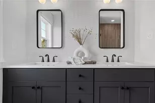 4338 Taviston Ct E, Upper Milford Township, PA 18049 - Photo 4