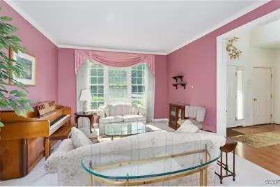 4693 Pinehurst Circle, Upper Saucon Township, PA 18034 - Photo 12