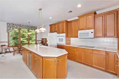 4693 Pinehurst Circle, Upper Saucon Township, PA 18034 - Photo 24