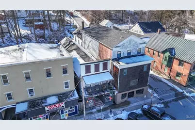 425 Delaware Avenue, Portland Borough, PA 18351 - Photo 96