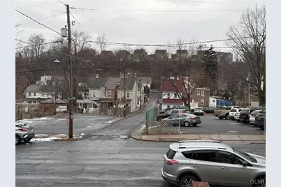 242 E Walnut Street, Allentown City, PA 18109 - Photo 4