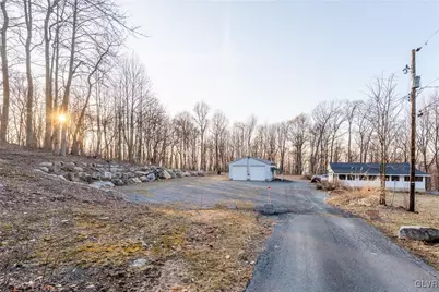 4835 Shimerville Road, Upper Milford Township, PA 18049 - Photo 8