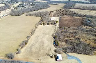 968 Bangor Rd, Plainfield Township, PA 18064 - Photo 6