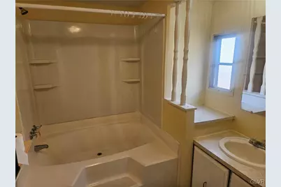 44 Apache, Mahoning Twp, PA 18235 - Photo 14