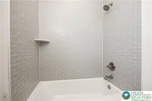 4276 Stonebridge Dr, Upper Saucon Township, PA 18015 - Photo 18