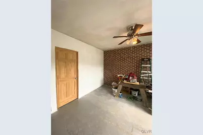 4405 Lehigh Drive, Lehigh Township, PA 18088 - Photo 20