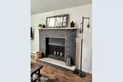 488 Country Place Drive, Tobyhanna, PA 18466 - Photo 4