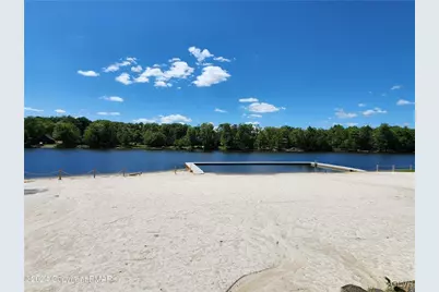 488 Country Place Drive, Tobyhanna, PA 18466 - Photo 28