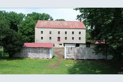 3305 Municipal Drive, Whitehall Twp, PA 18052 - Photo 8