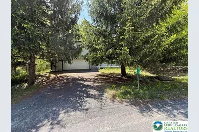 263 Canterbury Road, Lehman Twp, PA 18324 - Photo 2