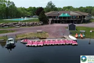 362 Shakespeare Dr, Penn Forrest, PA 18210 - Photo 2