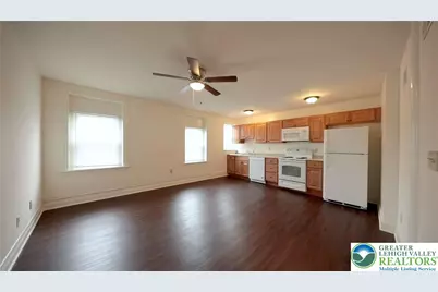 106 S Main Street, Alburtis Boro, PA 18011 - Photo 6