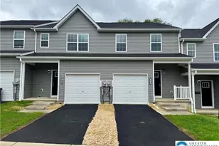 305 Barber St, Allentown, PA 18103 - Photo 1