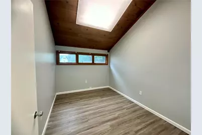 101 S Schanck Avenue, Pen Argyl Boro, PA 18072 - Photo 16