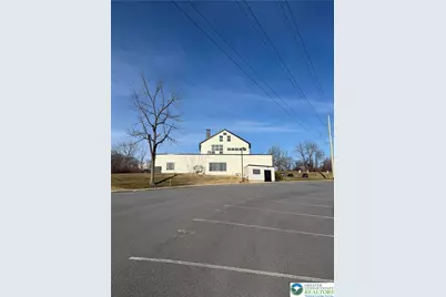5290 Coplay Road W, Whitehall Township, PA 18052 - Photo 4