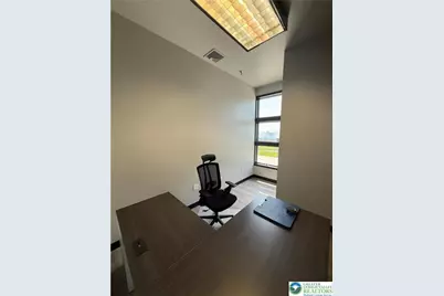 5290 Coplay Road W, Whitehall Twp, PA 18052 - Photo 20