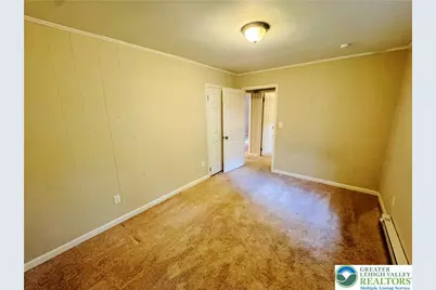 998 Newichawnoe Street, Moore Township, PA 18014 - Photo 8