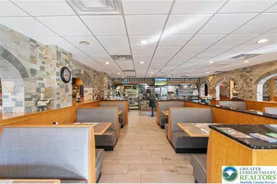 232 W Moorestown Road, Bushkill Twp, PA 18091 - Photo 22