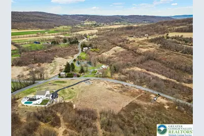 215 Stouts Valley, Williams Township, PA 18042 - Photo 8