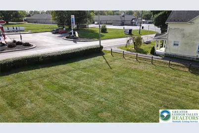217 Nazareth Pike, Lower Nazareth Twp, PA 18020 - Photo 12