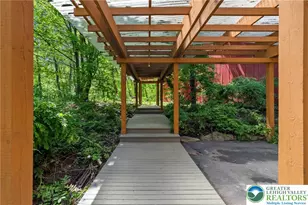 310 Hunters Farm Rd, Paradise Twp, PA 18332 - Photo 8