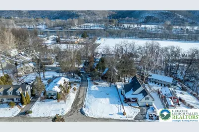 82 Lenape Trail, Upper Mt Bethel Twp, PA 18343 - Photo 10