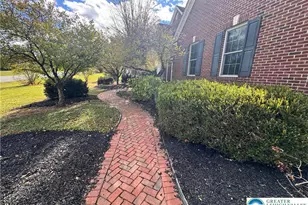 4620 Graystone Dr, Lower Nazareth Twp, PA 18064 - Photo 2