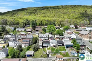 24 W Garibaldi Ave, Nesquehoning Boro, PA 18240 - Photo 36